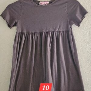 Gray Babydoll Tee with Crew Neck and Short Sleeves.